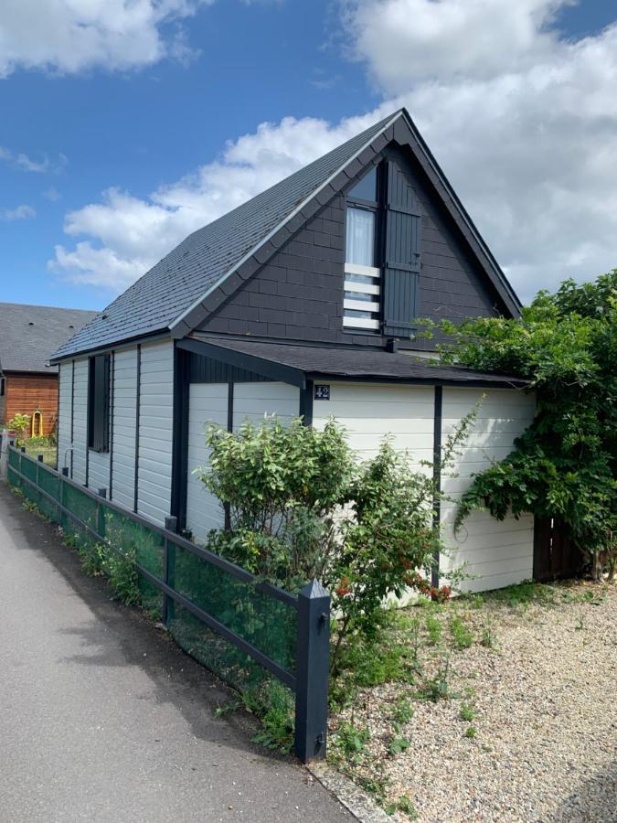 メルヴィル・フランスヴィル・プラージュ Chalet Bord De Mer 6 Couchagesヴィラ エクステリア 写真